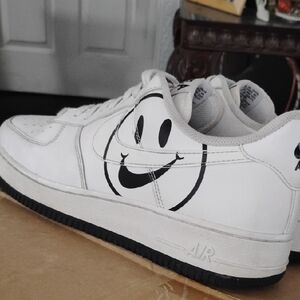 Nike AF1 Smiley Face